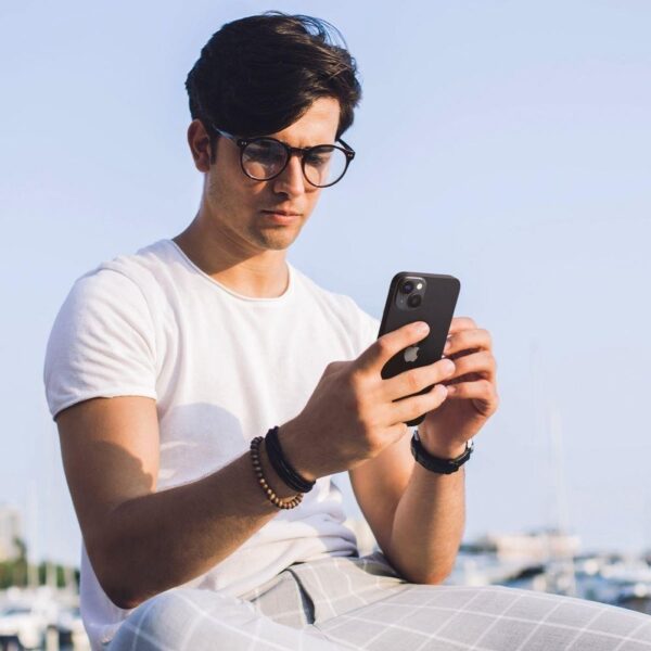 iPhone 14 / 14 Plus Αντιχαρακτικό Γυαλί για την Κάμερα 2 Τεμάχια Spigen OPTIK.TR "EZ FIT" Camera Protector Cover Black AGL05213